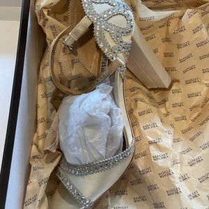 Badgley Mischka Kelly Ivory Satin heels